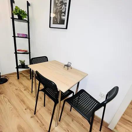 10a 40qm Wi-fi Free Parking Calm Back House Apartment